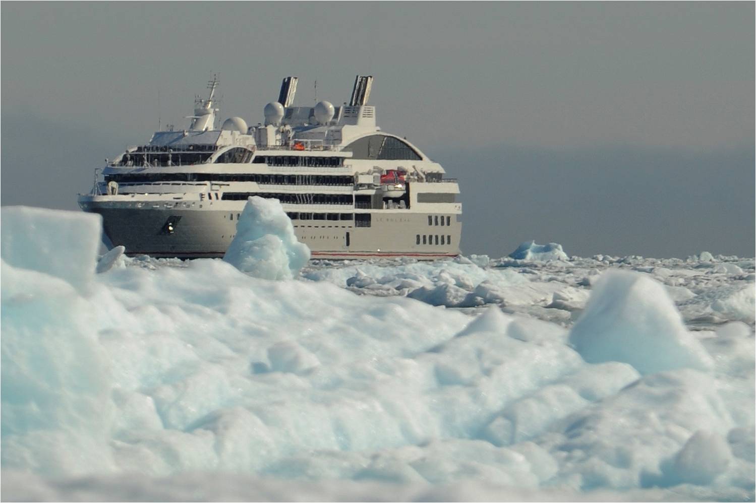 VOYAGES